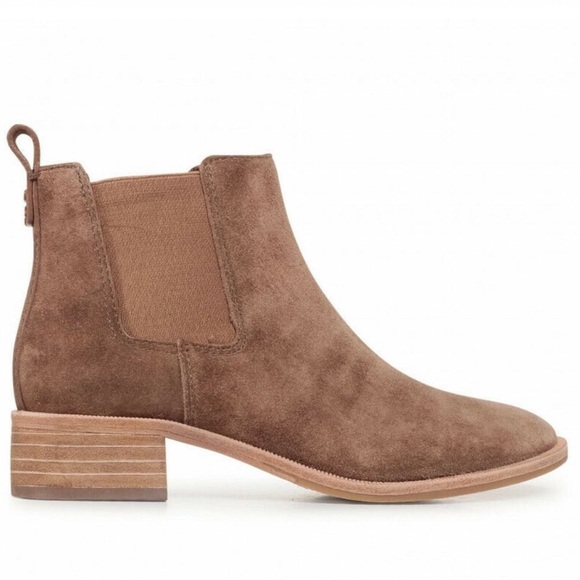 Tory Burch | Chelsea Bootie - Picture 2 of 13